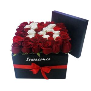 Caja rosas rojas y blancas flores en cali