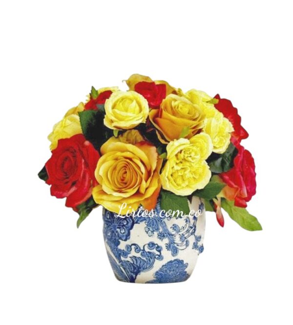 Jarrón de rosas floristerías en cali