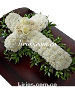 Arreglo Funeral Cruz Cubre Caja