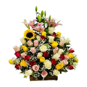 Arreglo con Rosas y Lirios en Cali – Detalle Exclusivo